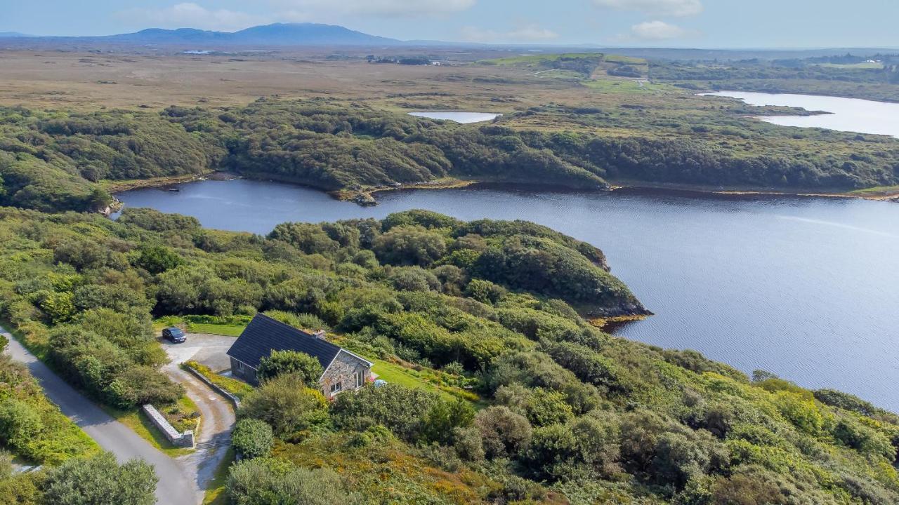 クリフデン Loch An Ealaヴィラ エクステリア 写真